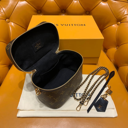 OC Factory/Louis Vuitton Square Bag