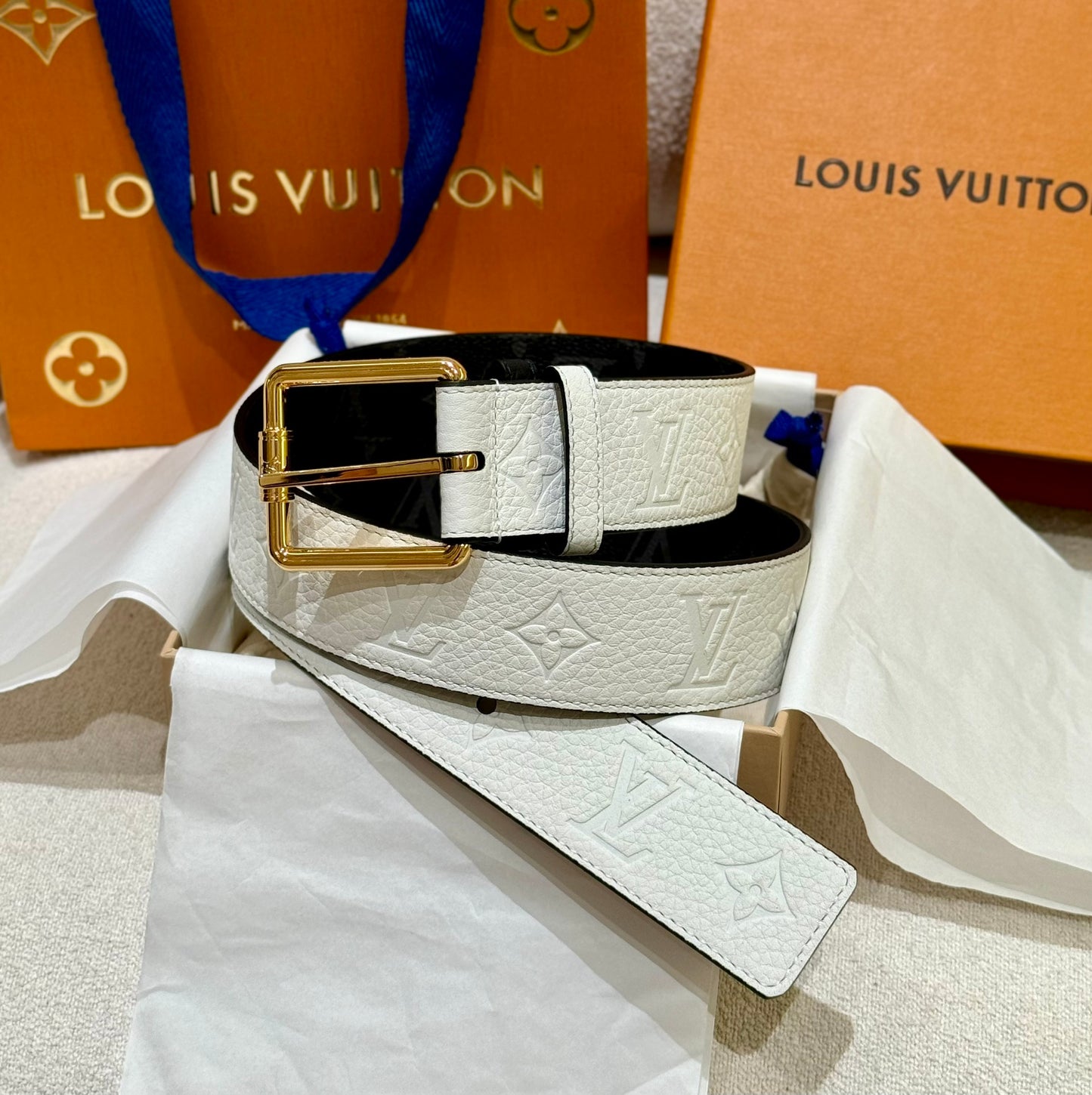 Louis Vuitton belt
