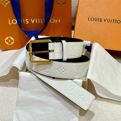 Louis Vuitton belt