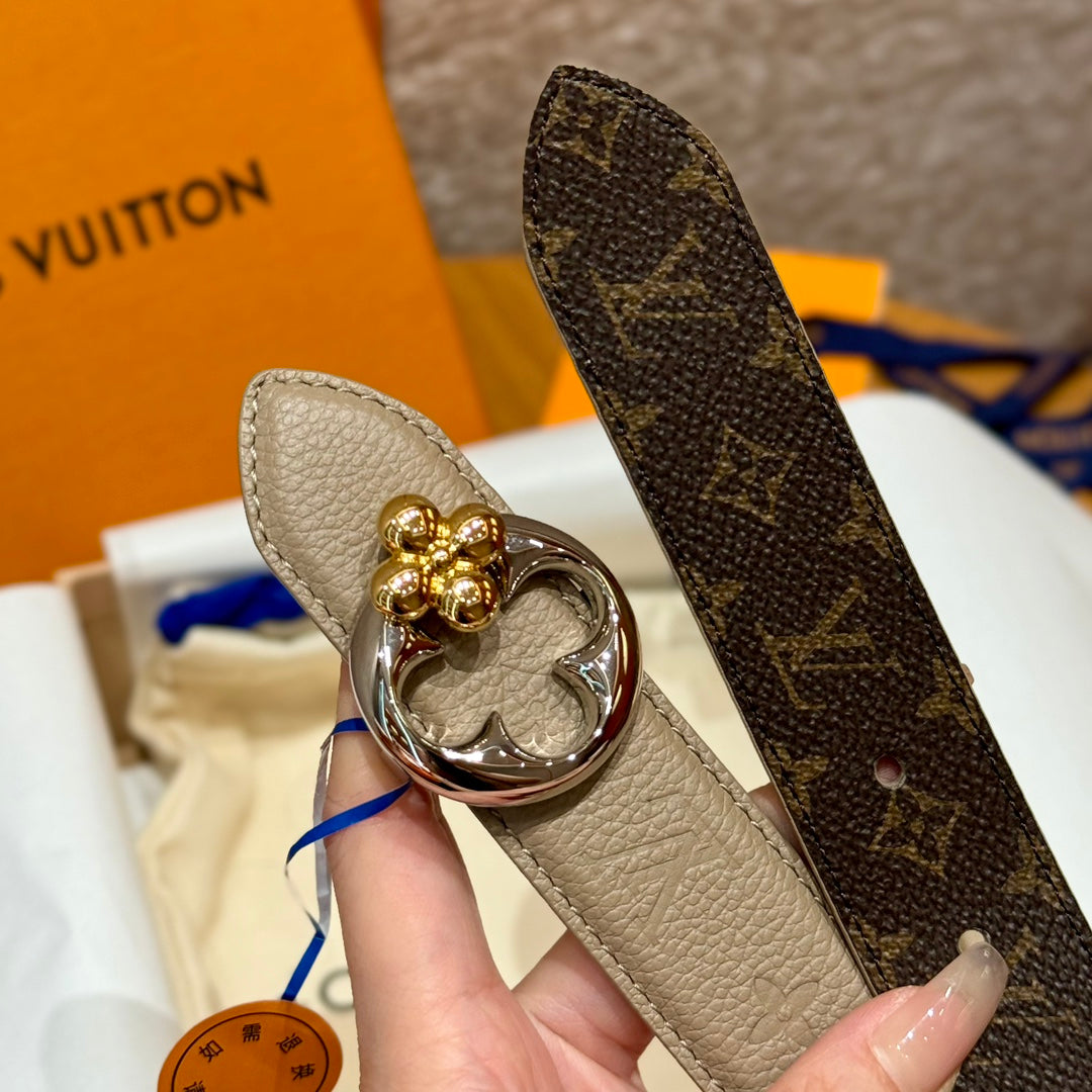 Women's Louis Vuitton belt