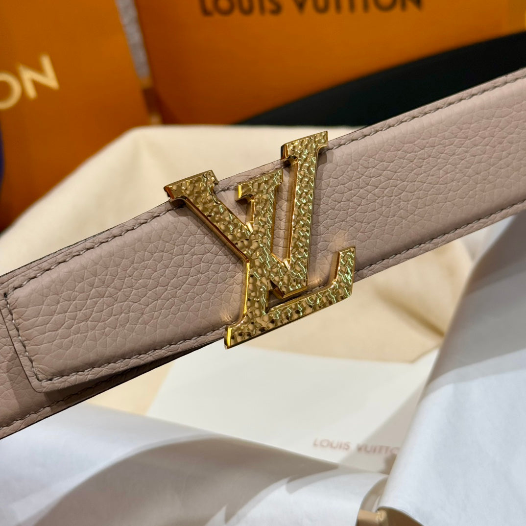 Louis Vuitton belt
