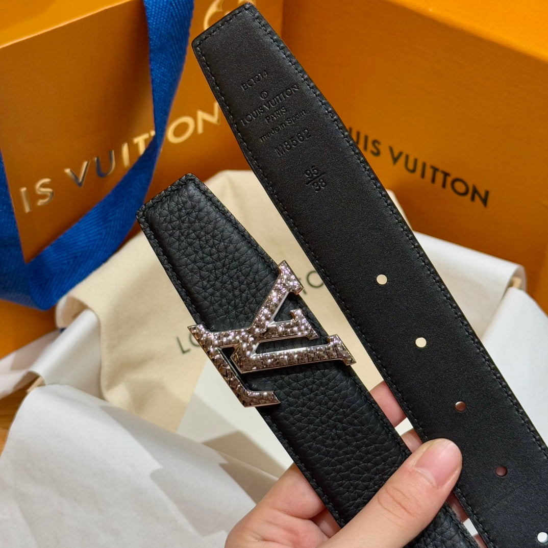 Louis Vuitton belt