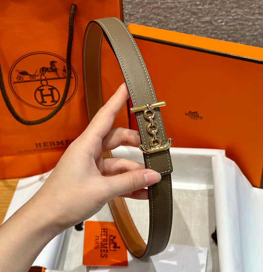 Women's Hermes belt