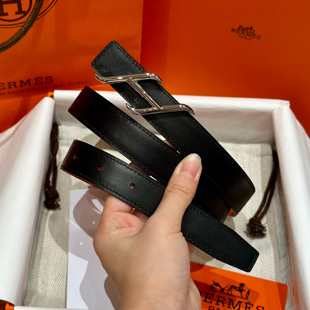 Women's Hermès belt