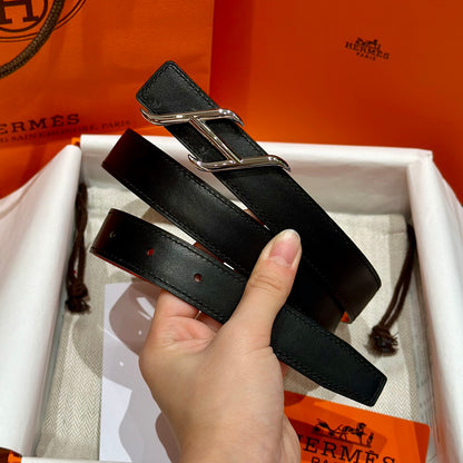 Women's Hermès belt