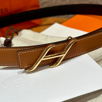 Women's Hermes belt