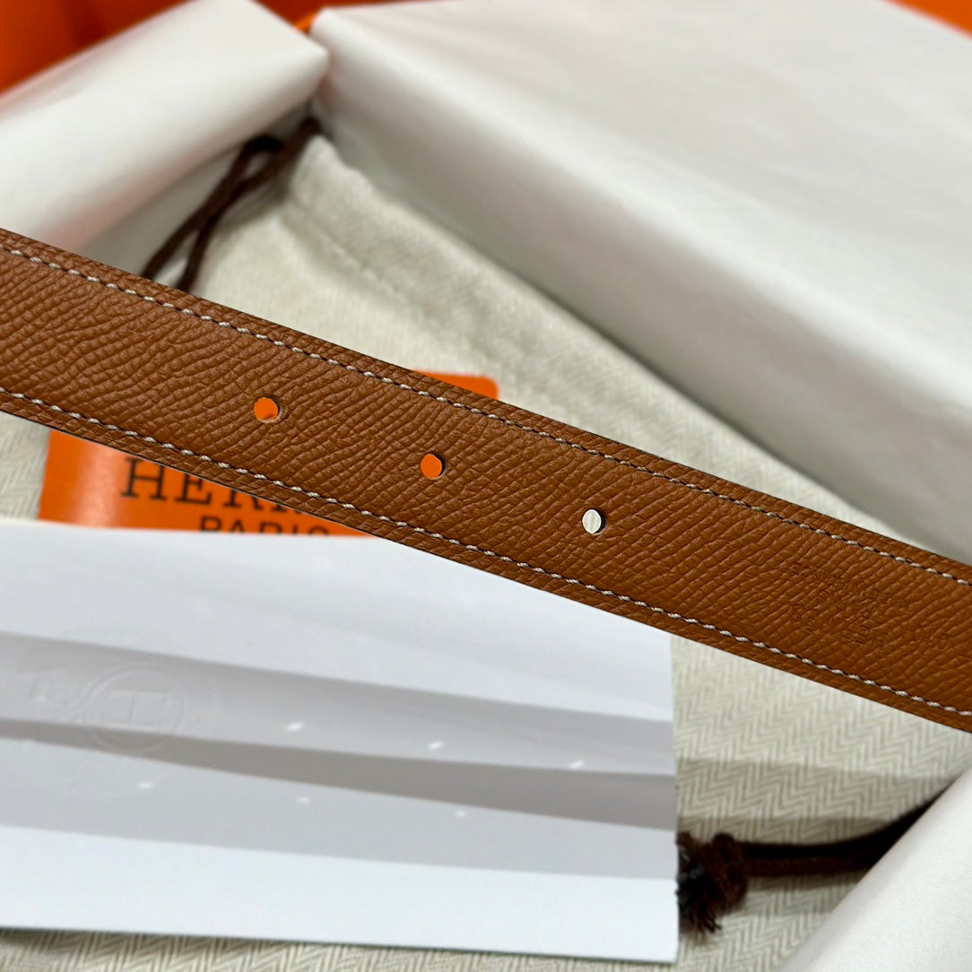 Women's Hermes belt
