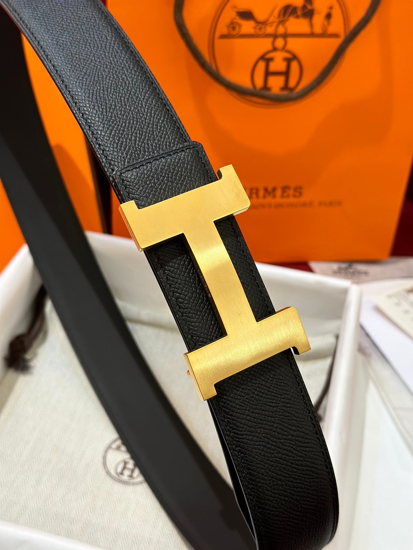 Hermès belt