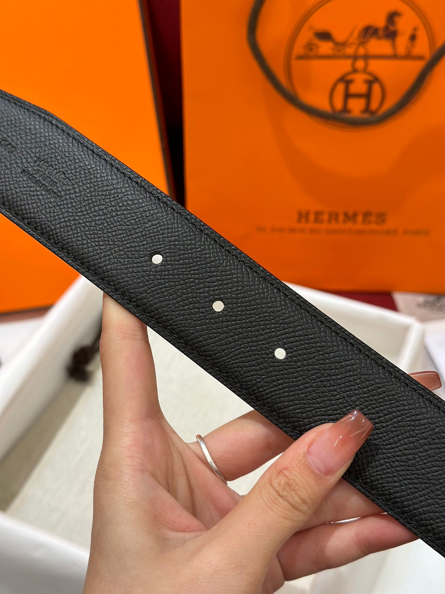 Hermès belt