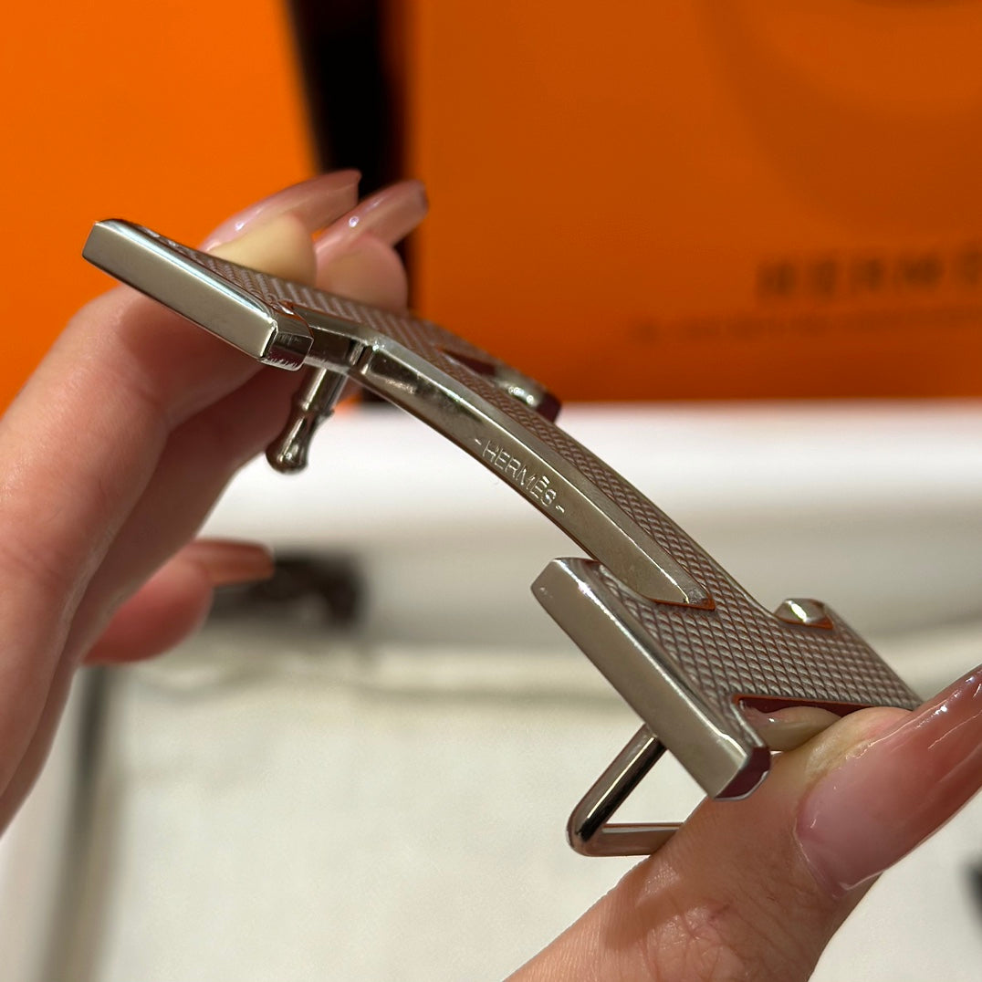 Hermès belt