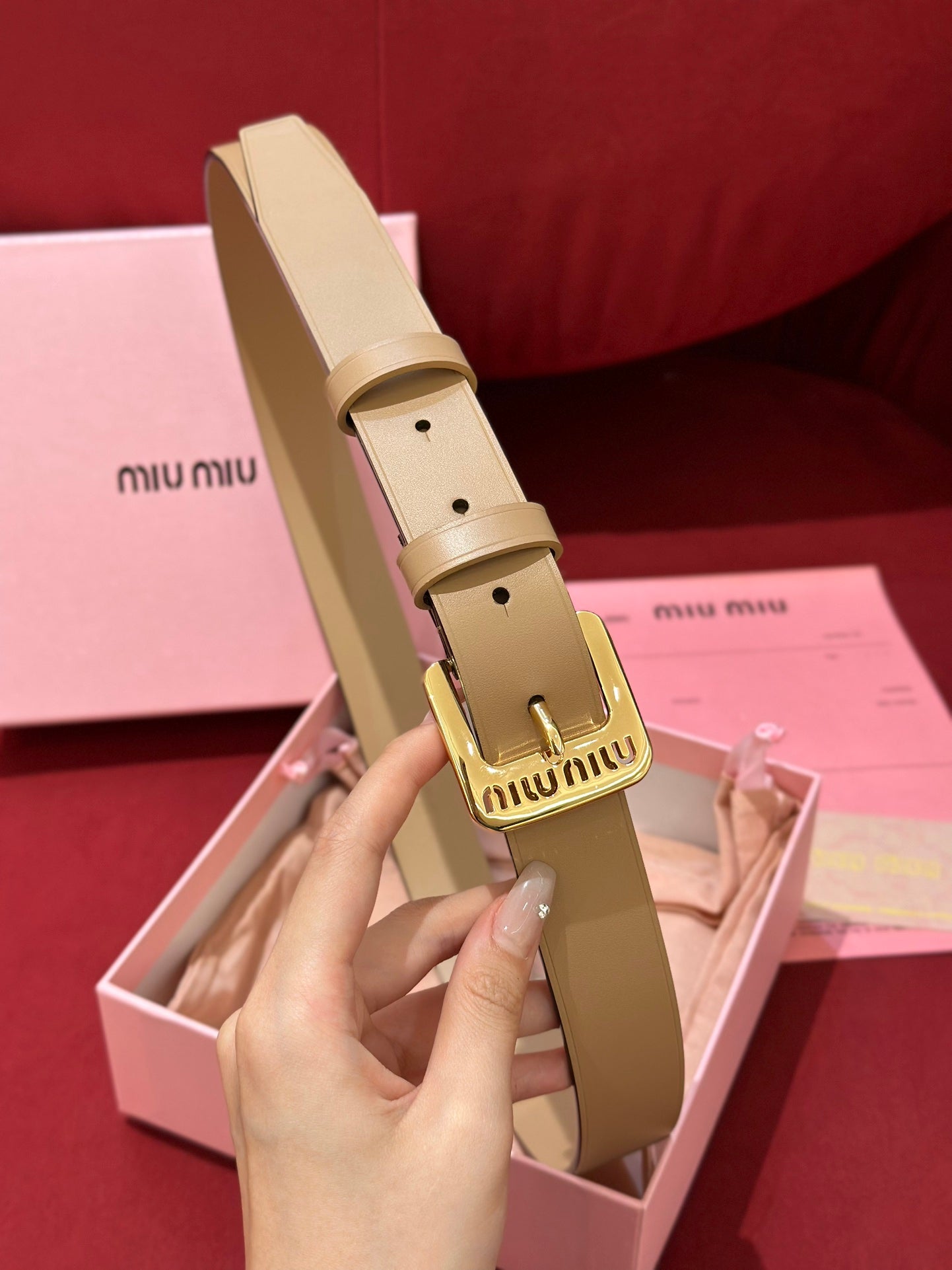 미우미우 벨트