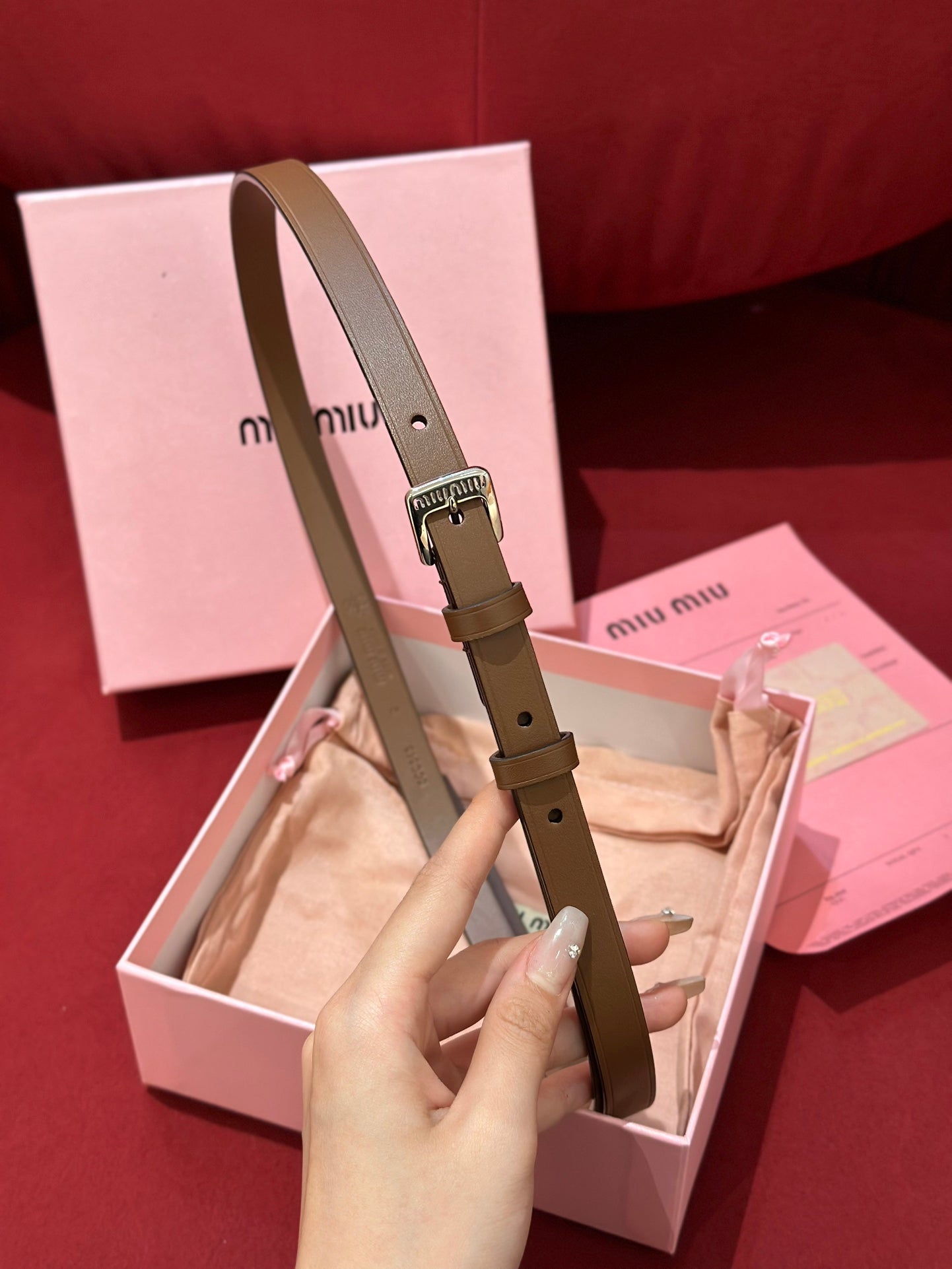 미우미우 벨트