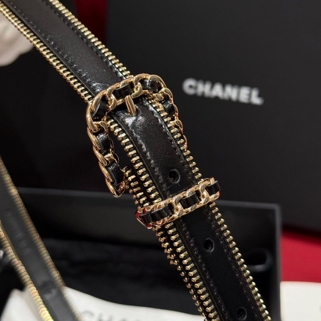 Women's Chanel belt