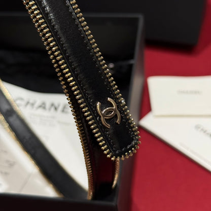 Women's Chanel belt