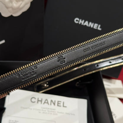 Women's Chanel belt
