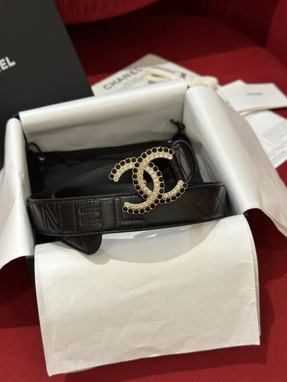 Women's Chanel belt