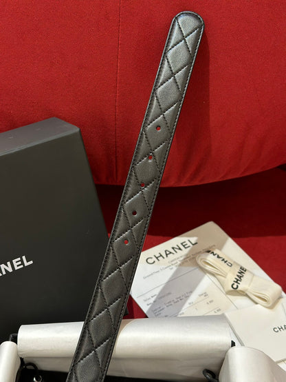 Women's Chanel belt