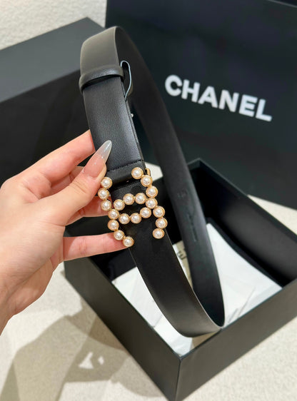 Women's Chanel belt