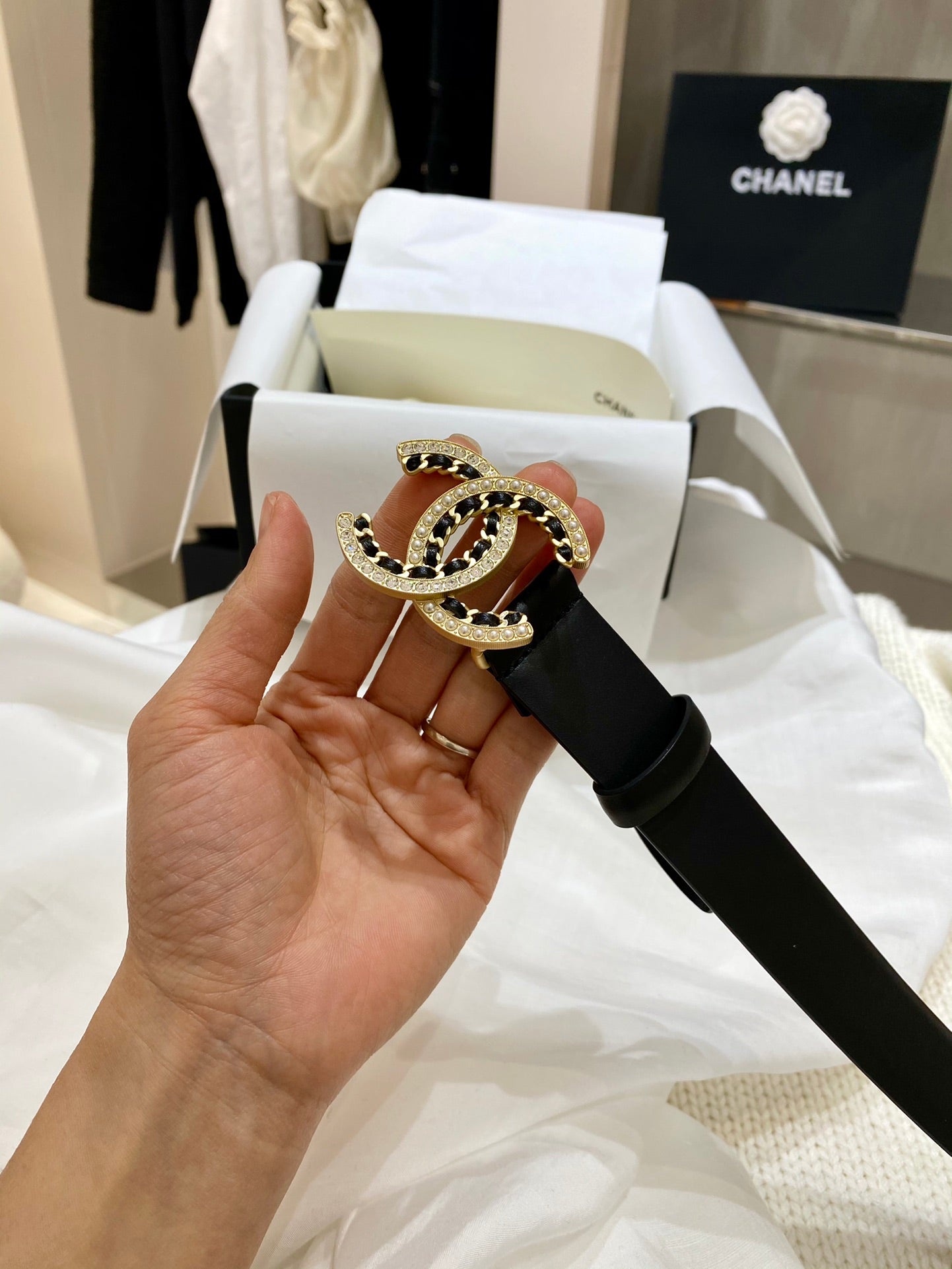 Women's Chanel belt