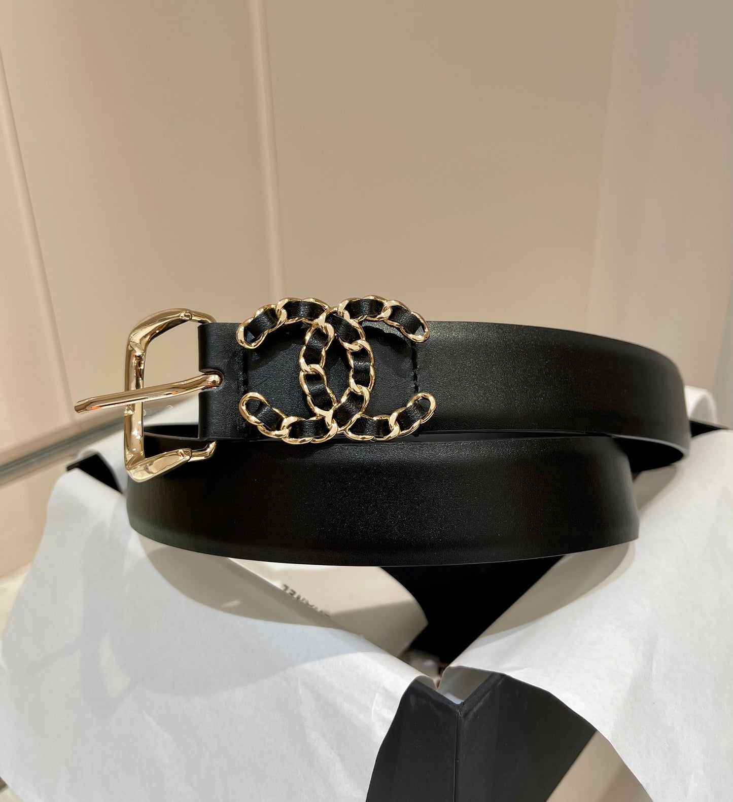Women's Chanel belt