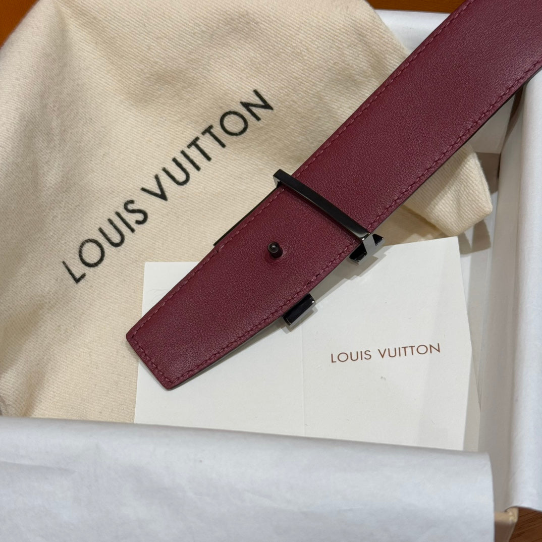 Louis Vuitton belt