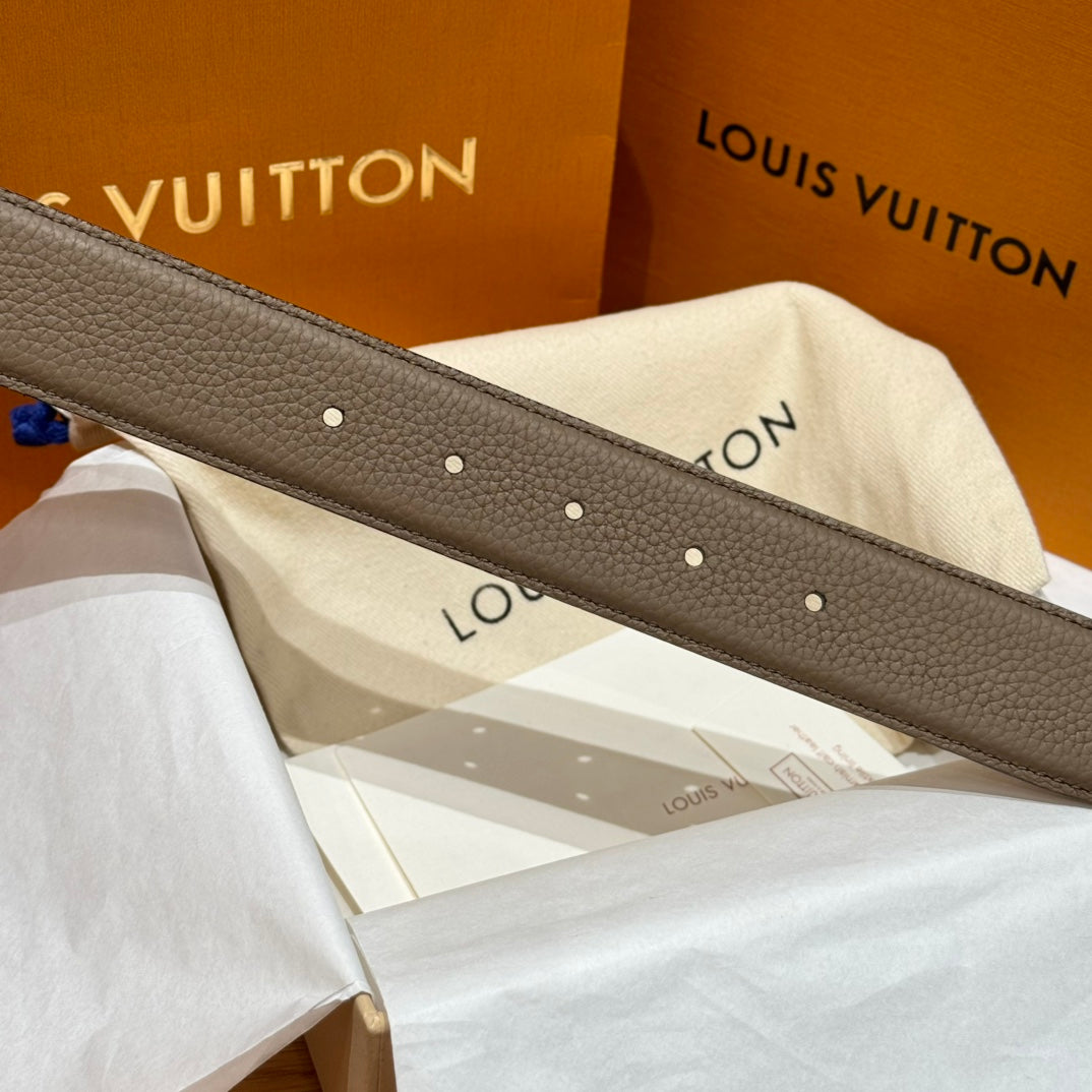 Louis Vuitton belt