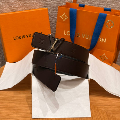 Louis Vuitton belt