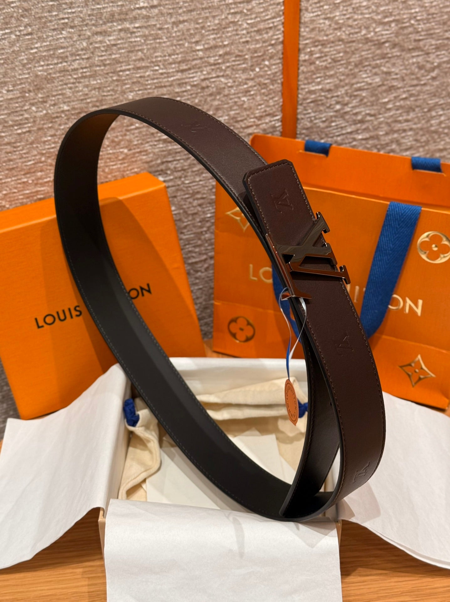 Louis Vuitton belt