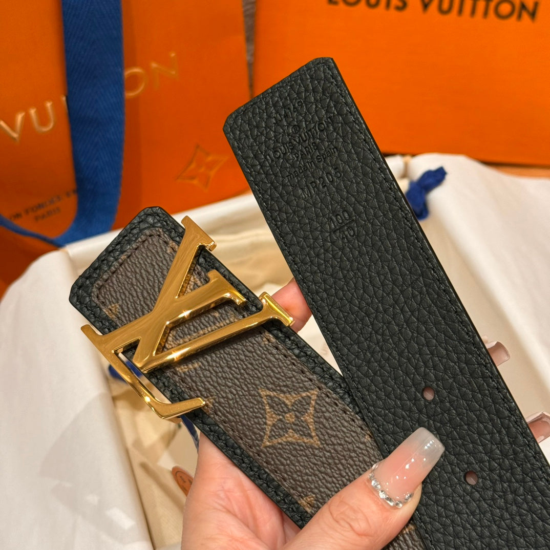 Louis Vuitton belt