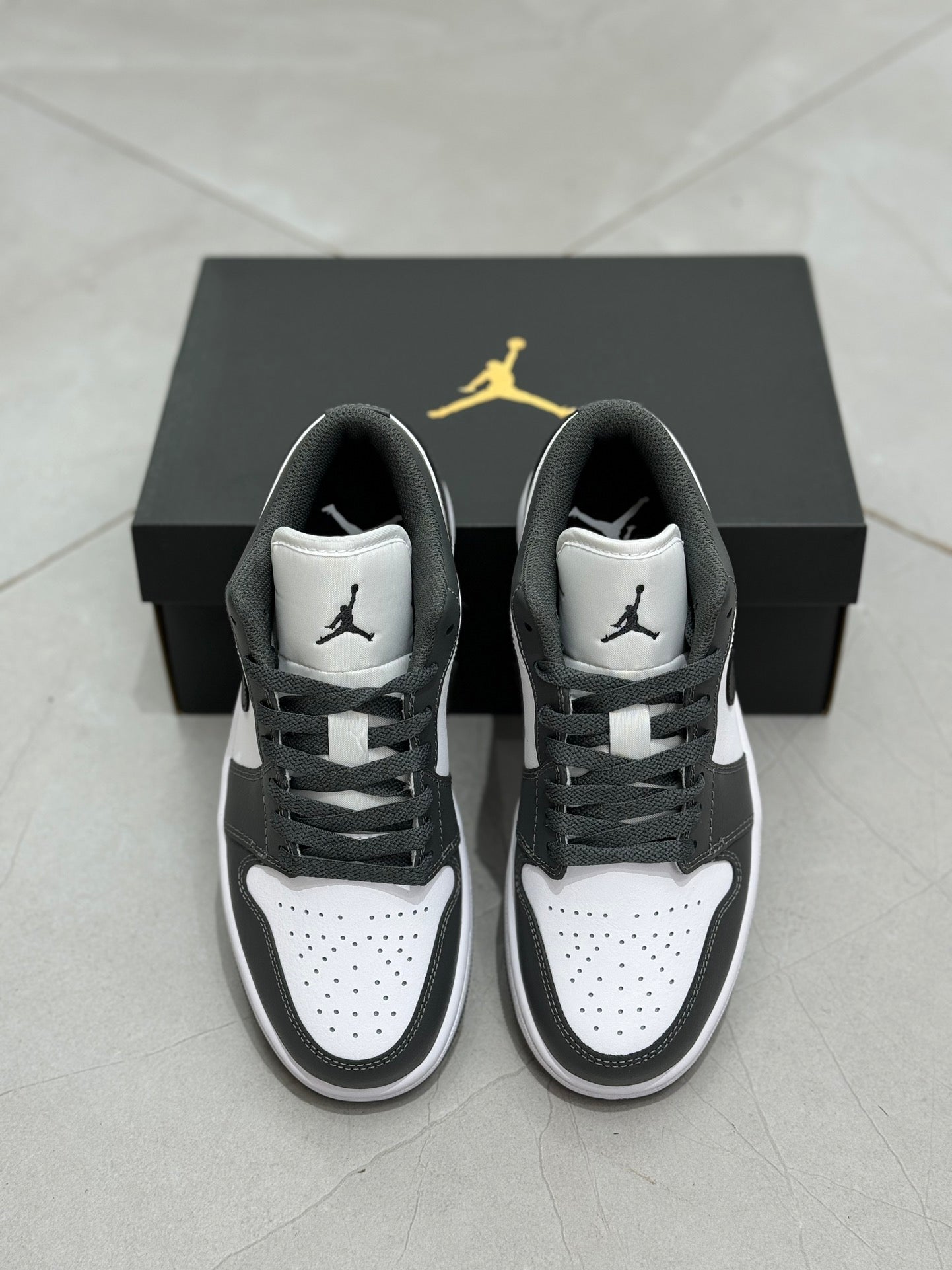 Nike Men's Sneakers