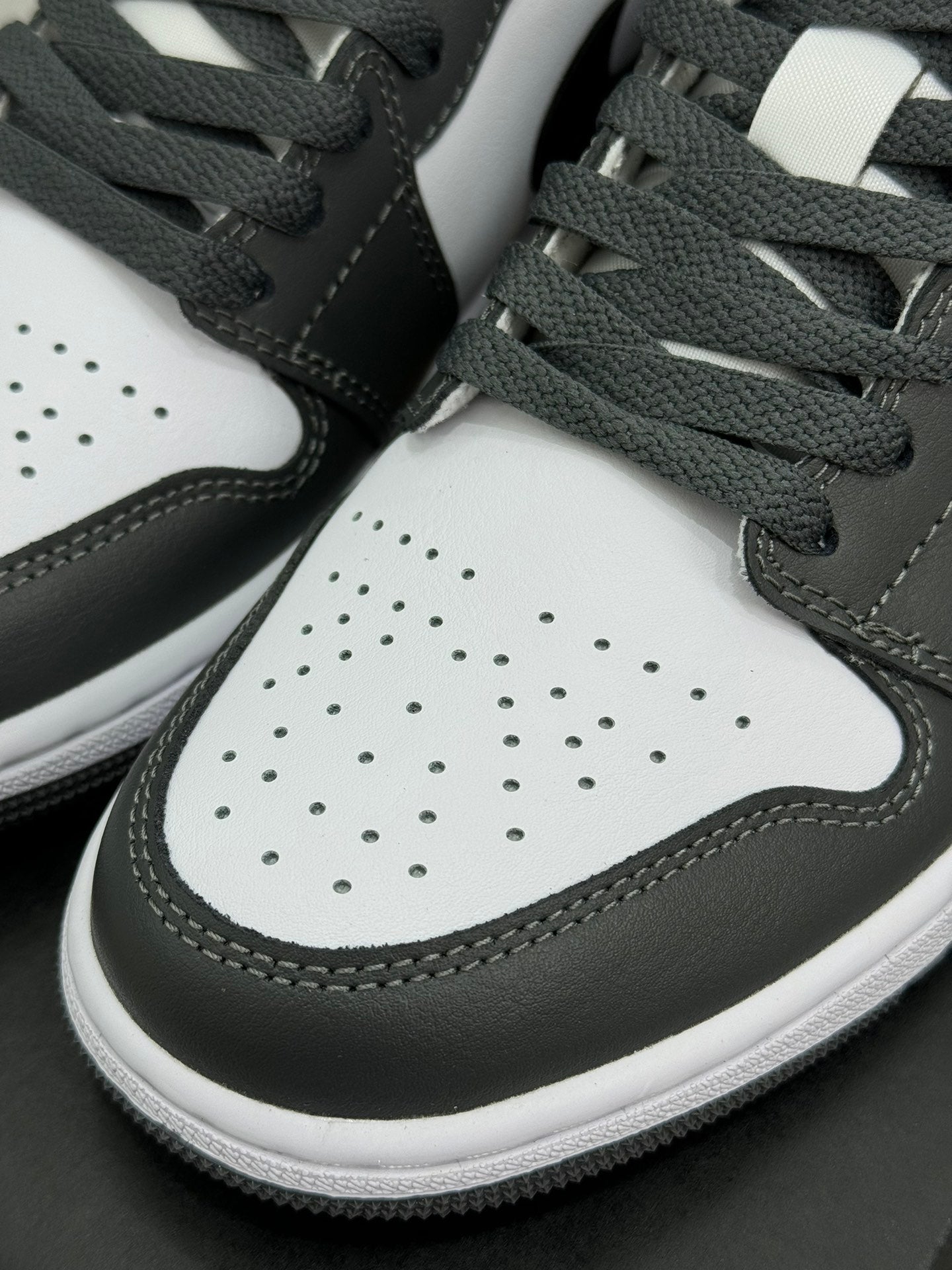 Nike Men's Sneakers