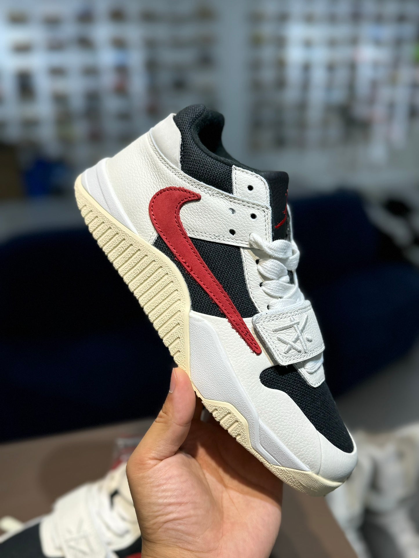 Nike Men's Athletic Shoes & Sneakers