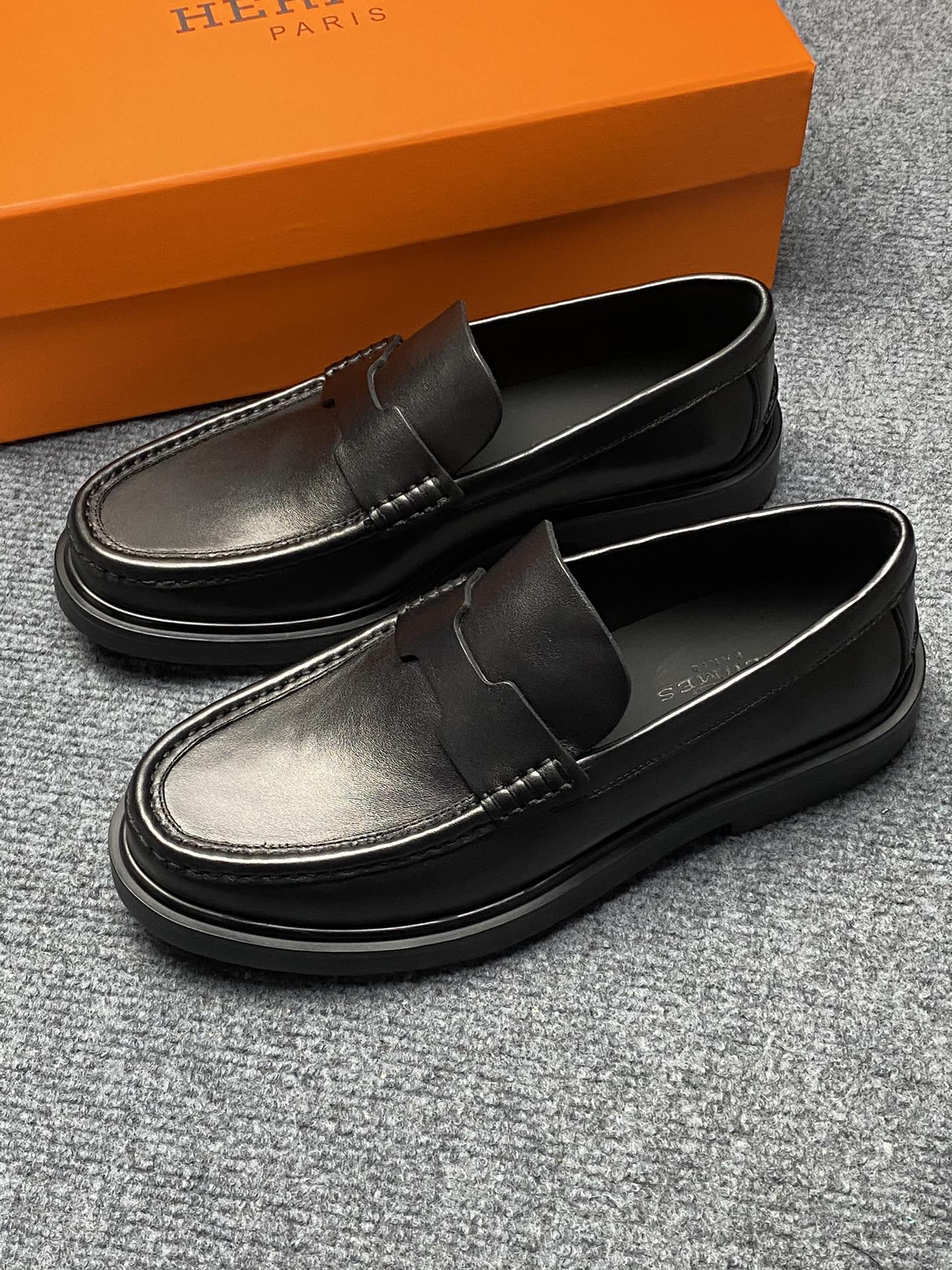 Hermès Men's Shoes