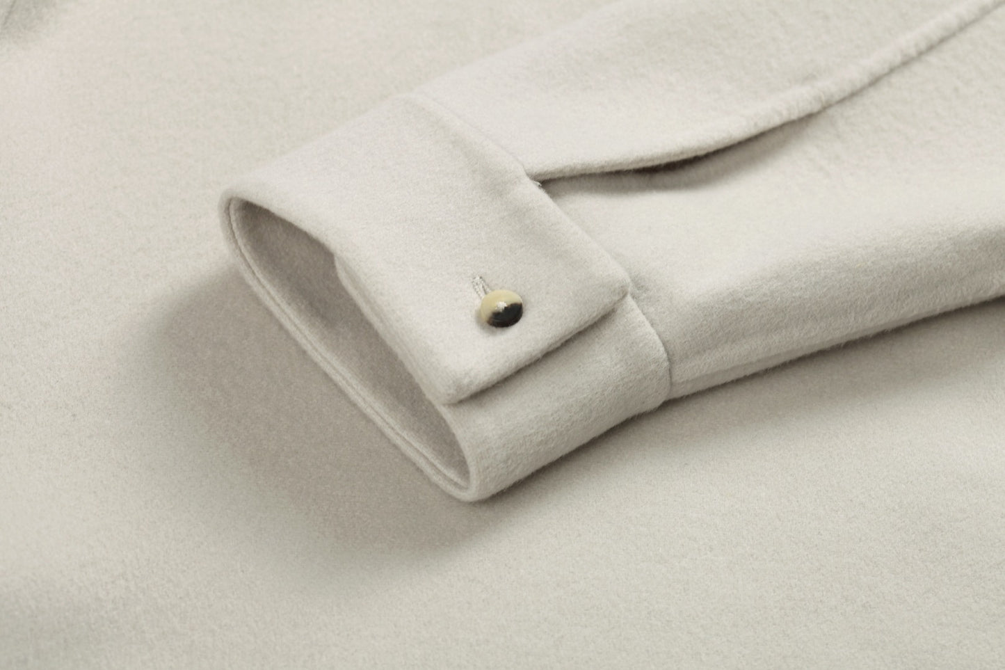 세나/피어오브갓 남성 모직 셔츠