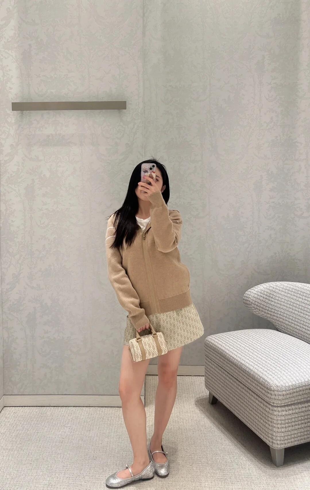 R공장/디올 여성 양면 후드 지퍼 가디건