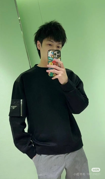 체인2호/프라다 남성 맨투맨