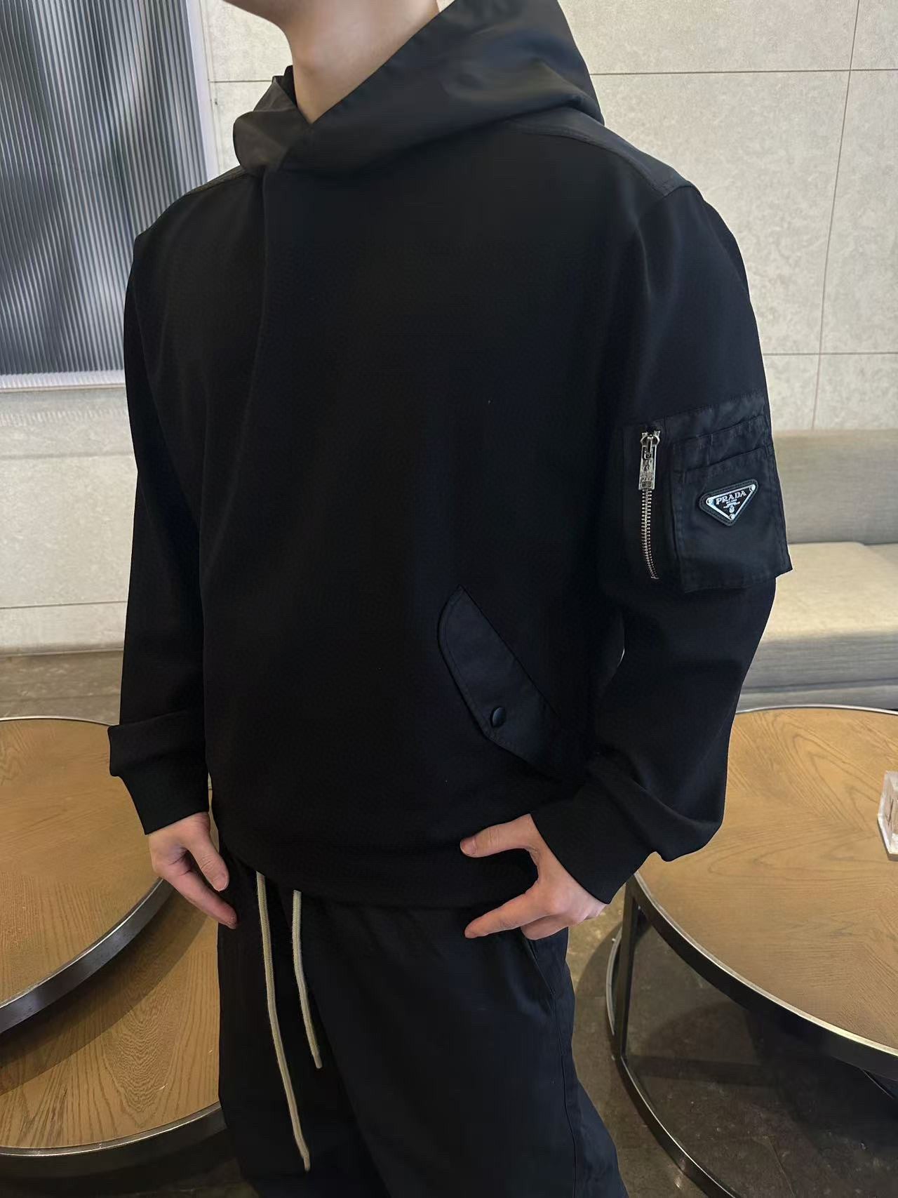 체인2호/프라다 남성 후드