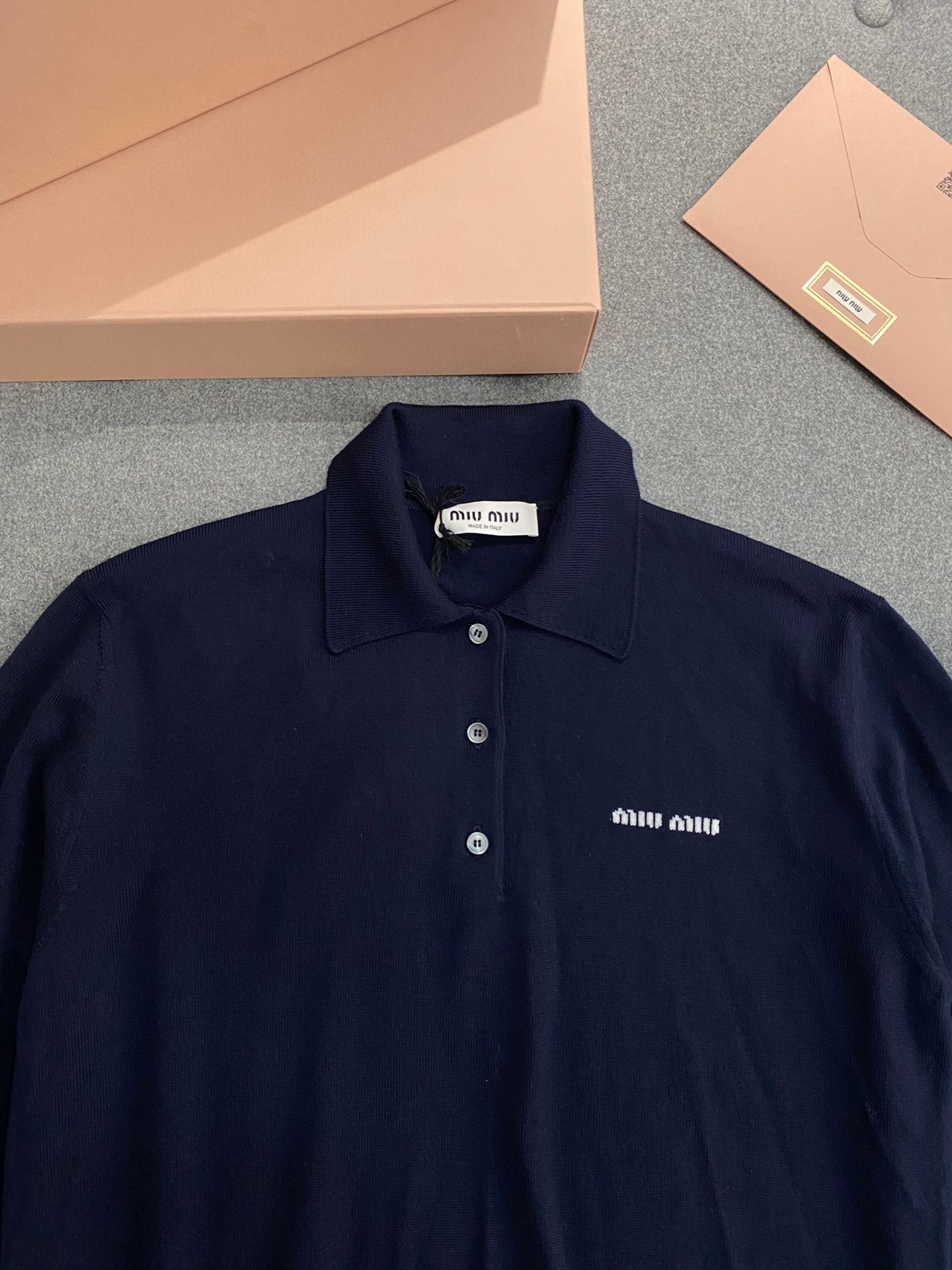 TJ Seller/Miu Miu Women's Knit