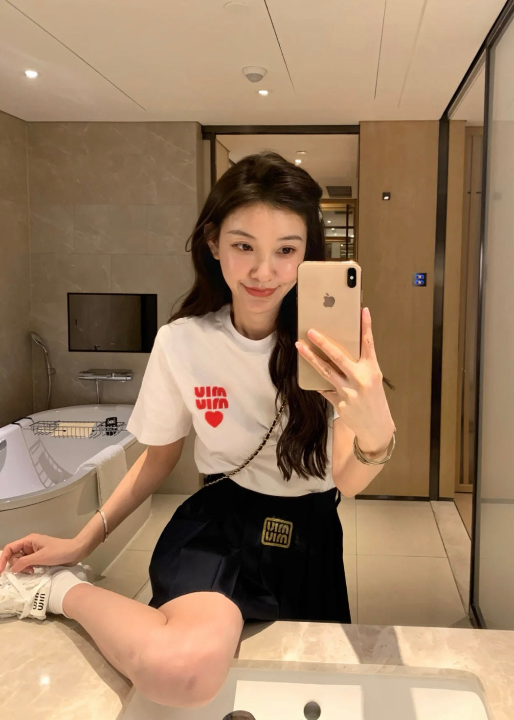 TJ셀러/미우미우 여성 반팔 티셔츠