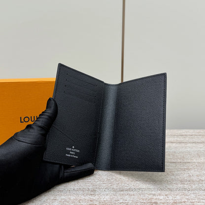 God Factory / Louis Vuitton Wallet