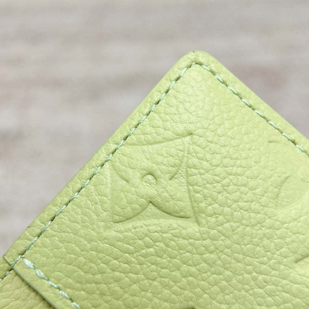 God Factory / Louis Vuitton Wallet