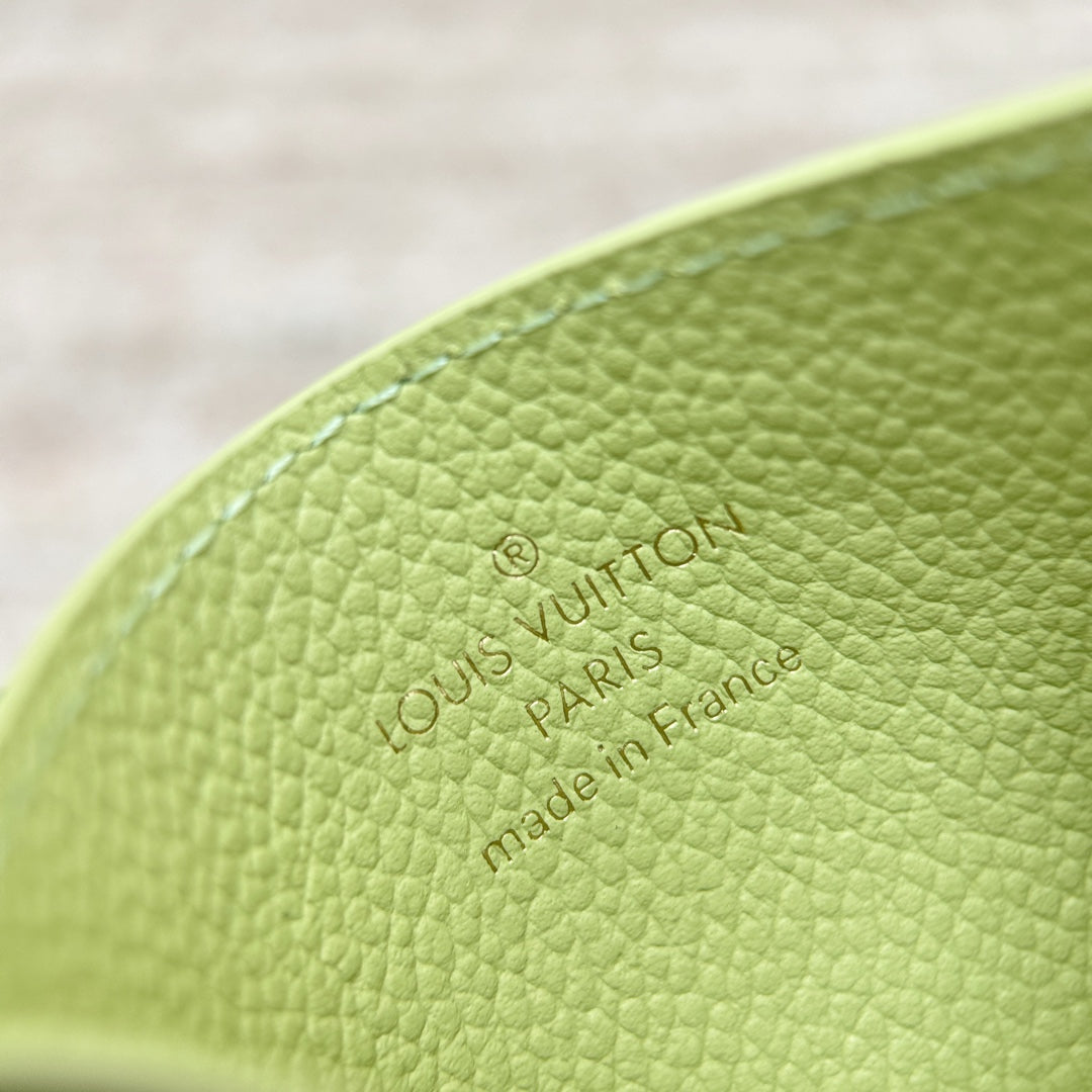 God Factory / Louis Vuitton Wallet