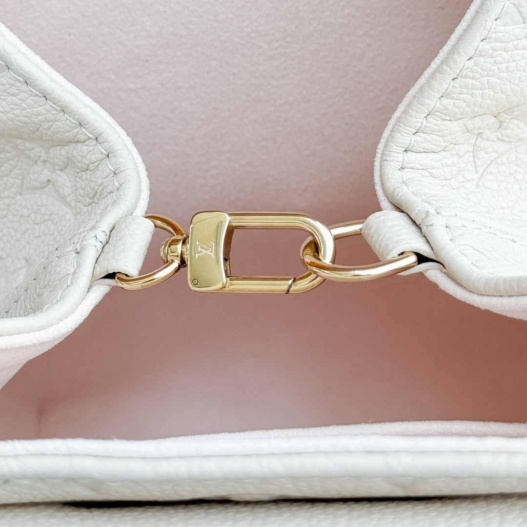 Godfactory / Louis Vuitton Backpack