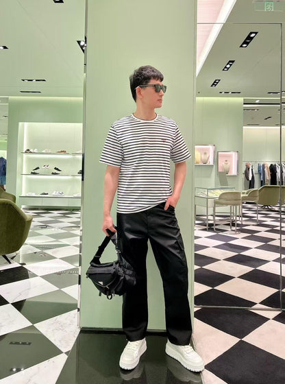 R공장/프라다 남성 반팔 티셔츠