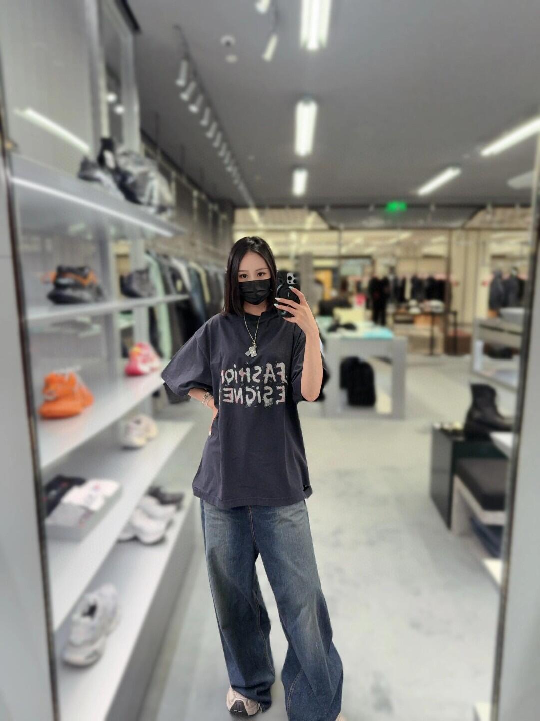 R공장/발렌시아가 남성 반팔