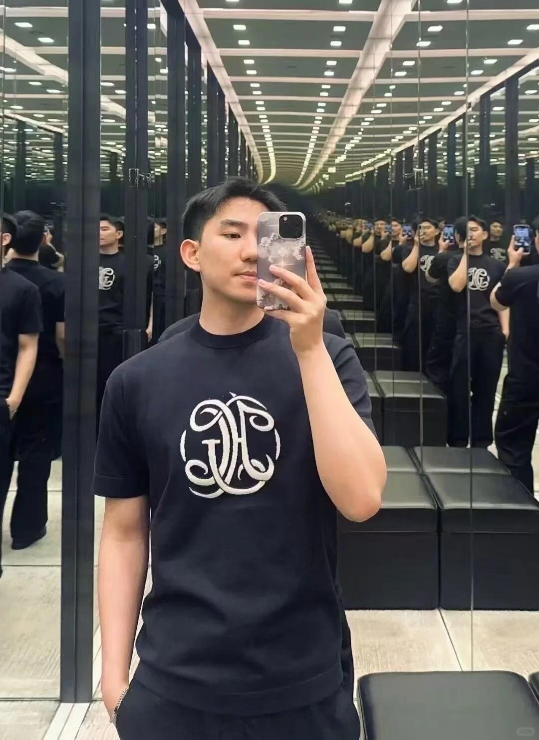 BVG / 지방시 남성 반팔 티셔츠