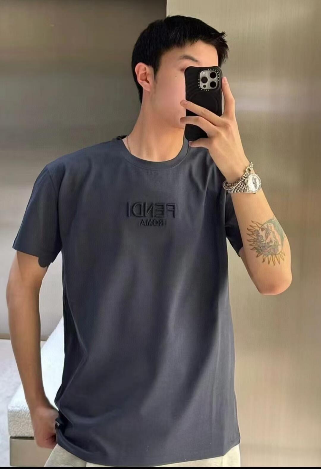 R공장 / 펜디 남성 반팔티
