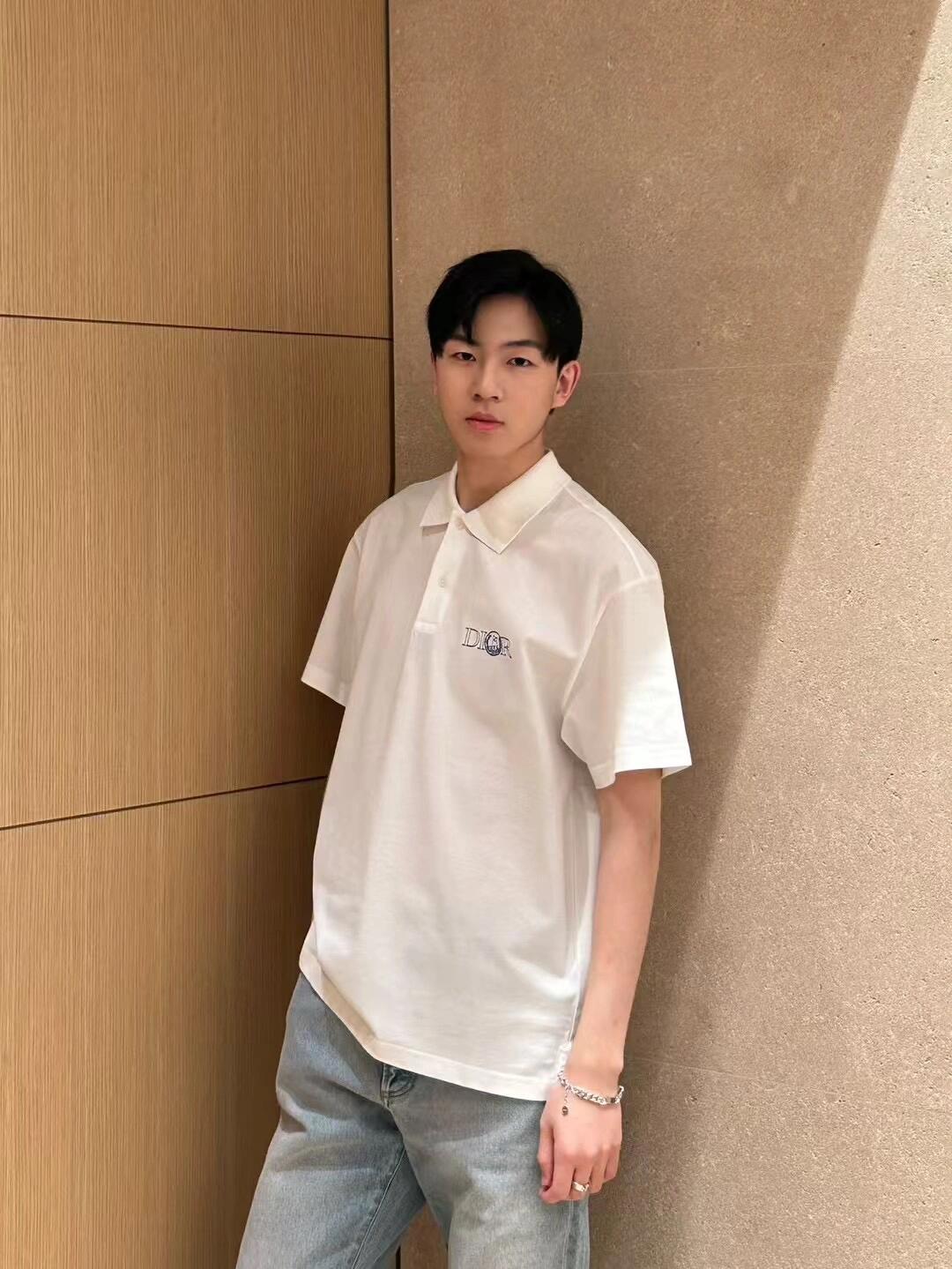 체인2호 / 디올 남성 폴로넥 반팔