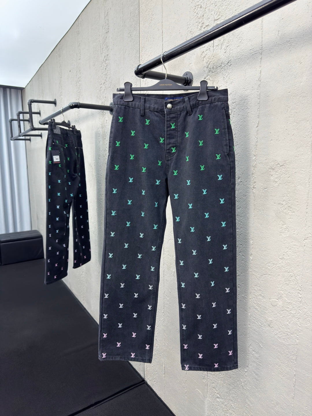 Chain 2 / Louis Vuitton Men's Jeans