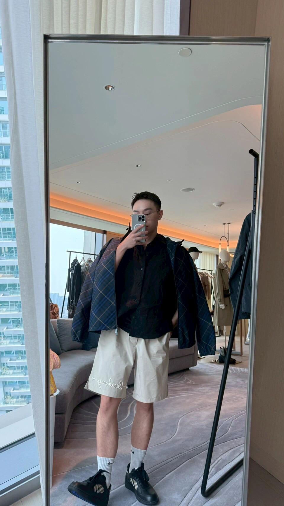 R공장 /  버버리 남성 반바지